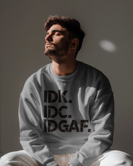 W: Carter Reed Sweatshirt – Timeless Comfort, Exceptional Quality