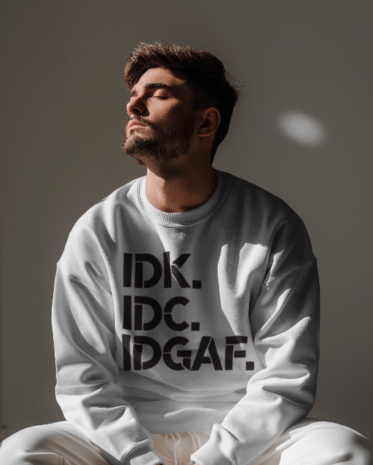 W: Carter Reed Sweatshirt – Timeless Comfort, Exceptional Quality